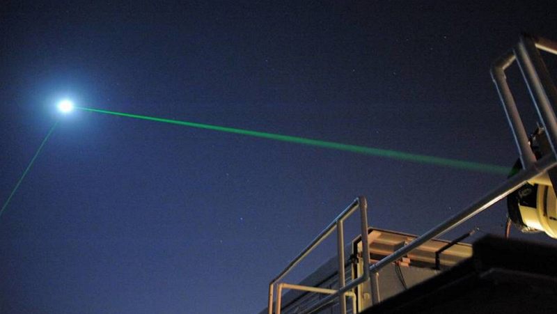 Científicos reciben (por fin) una señal láser de retorno desde la Luna