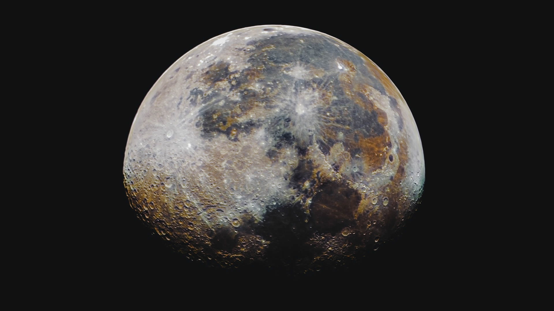La Luna se está oxidando y se está volviendo ligeramente roja – Cronosmos