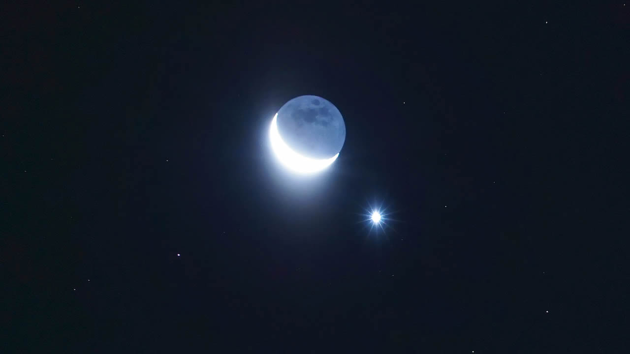 Mira a Venus junto a la Luna este lunes antes del amanecer