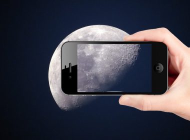 Nokia construirá una red celular en la Luna