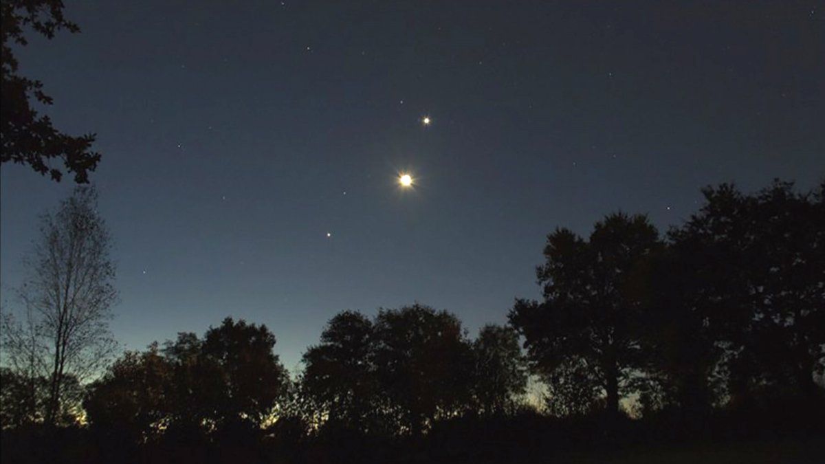 Prepárate para observar a Mercurio debajo de Venus este 10 y 11 de noviembre