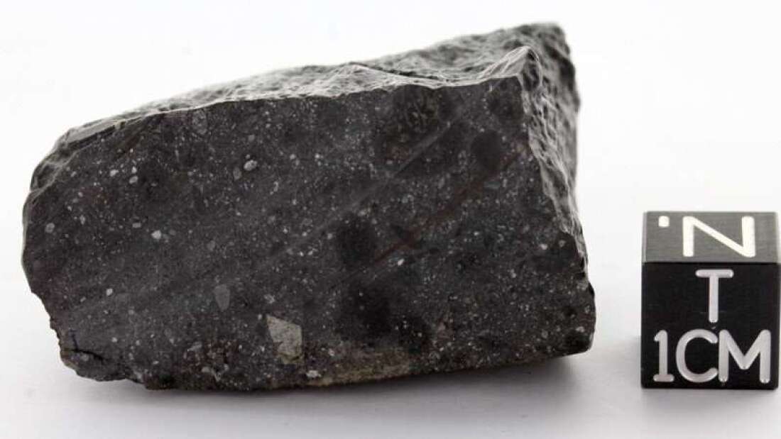 Insólito: descubren cristales dentro de un meteorito que provino de Marte