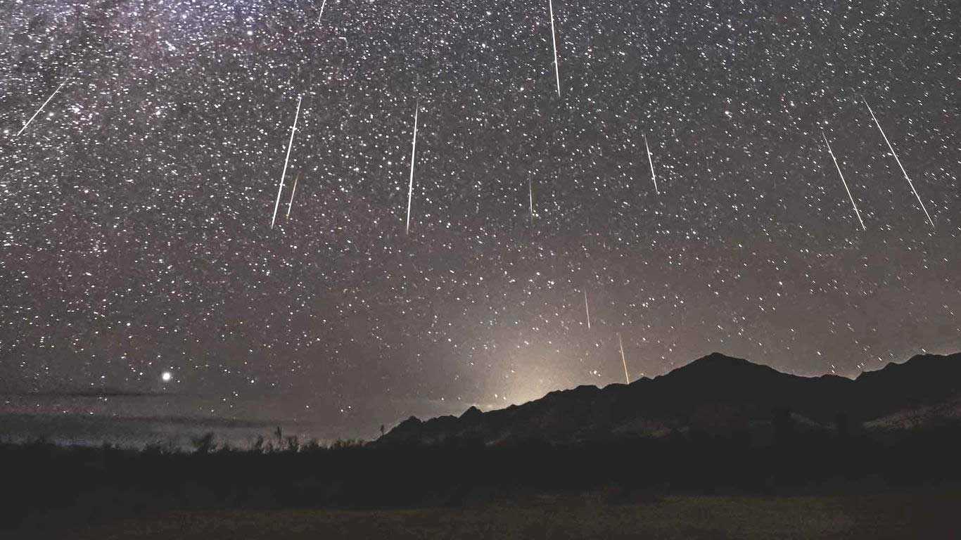 Lluvia de meteoros "Gemínidas" alcanza su máximo este domingo. Las estrellas fugaces más brillantes del año