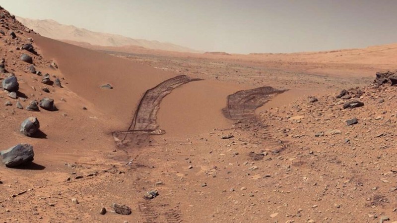 Existe mucha agua helada bajo la superficie de Marte, según nuevo mapa