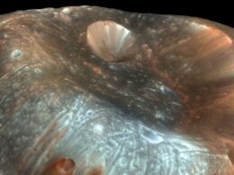 El mejor lugar para buscar vida marciana pueden ser sus lunas, sugieren científicos