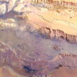 Científicos detectan hielo de agua bajo el "Gran Cañón" de Marte