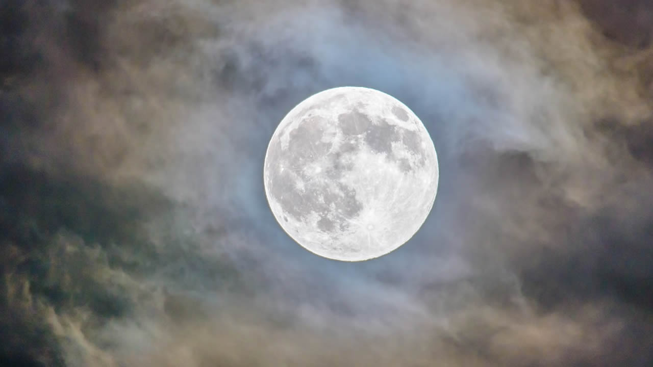 Luna Llena de "Gusano" brillará en el cielo nocturno esta noche