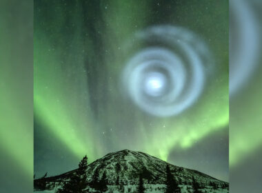 ¿Qué causó este espiral luminoso en el cielo de Alaska?