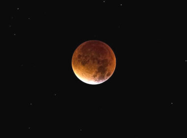 Mira En Vivo el eclipse lunar penumbral HOY