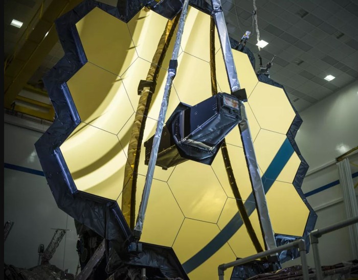 El Telescopio Espacial James Webb en desarrollo en 2020
