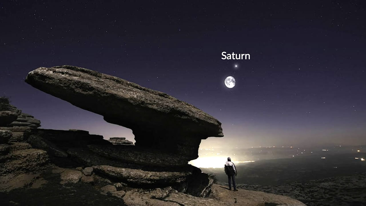 Mira la Luna junto a Saturno hoy a la última hora de la noche