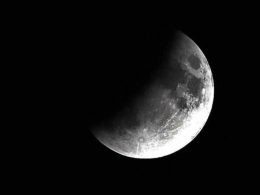 Eclipse lunar penumbra esta noche en América del Norte. ¿Cómo y a qué hora verlo?